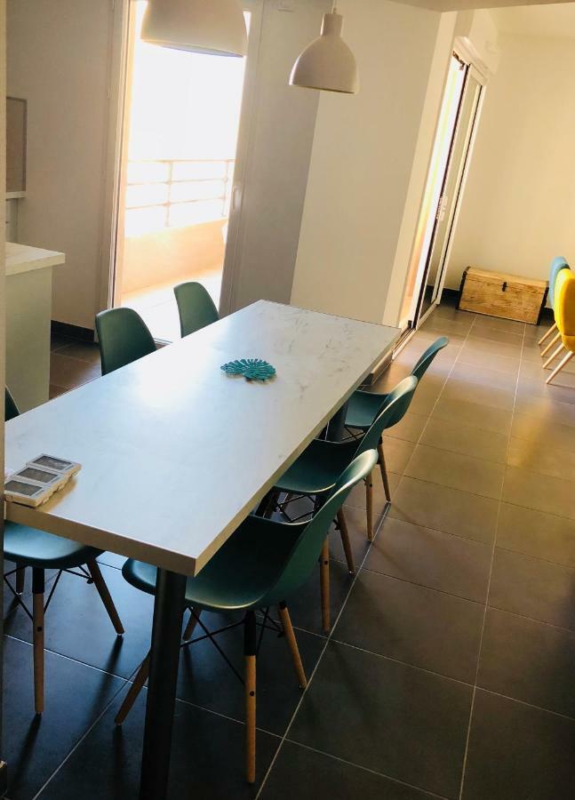 Apartamento Appt Moderne Vieil Antibes 3 Piec Exterior foto